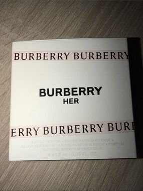 Burberry Her Fragrance Box 4 x 1.5 ml